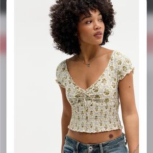 NWOT! BDG Sydney Cap Sleeve Top